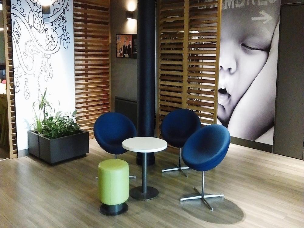 Ibis Budget Saint-Maurice Exterior foto